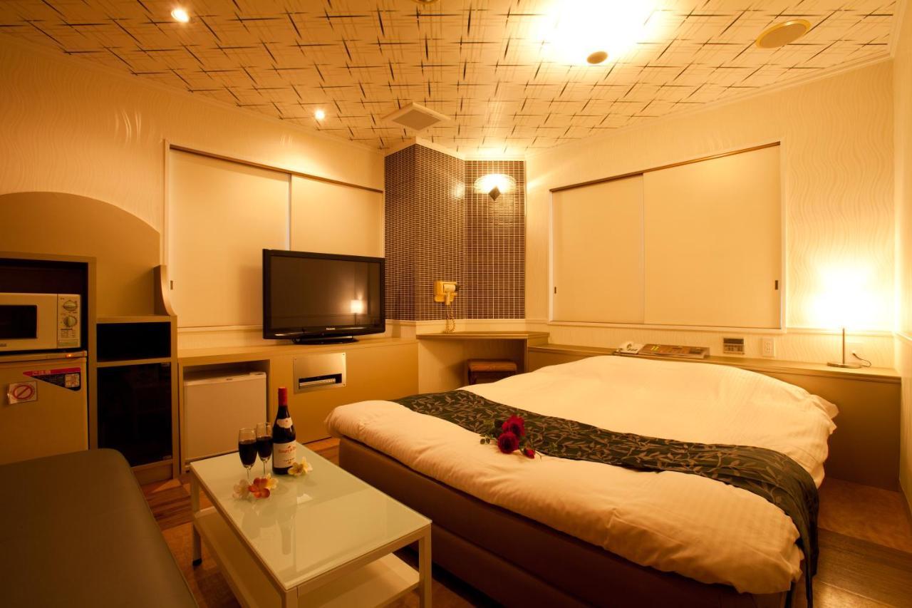 Hotel Luna (Adults Only) Tokio Exterior foto