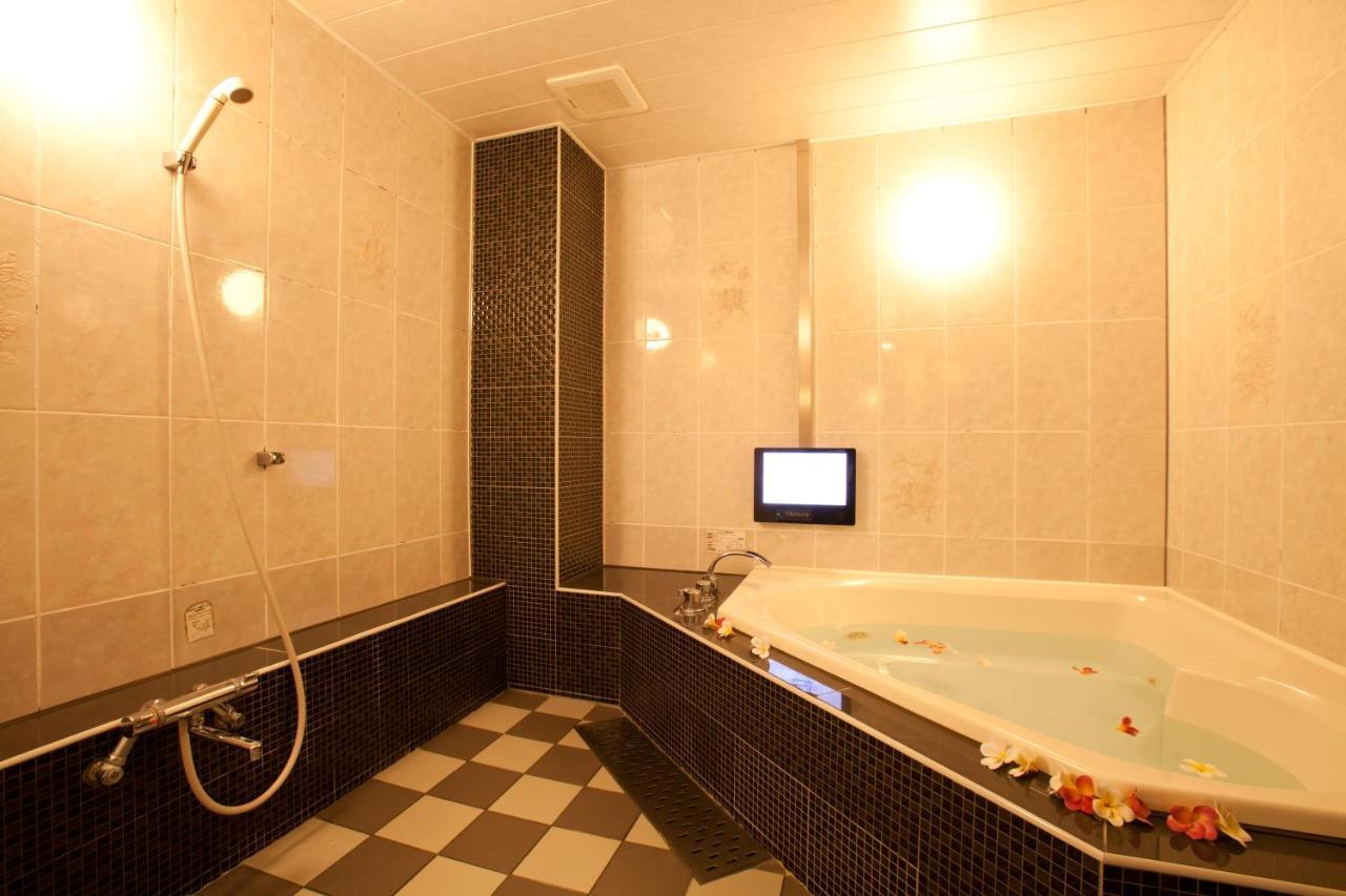 Hotel Luna (Adults Only) Tokio Exterior foto