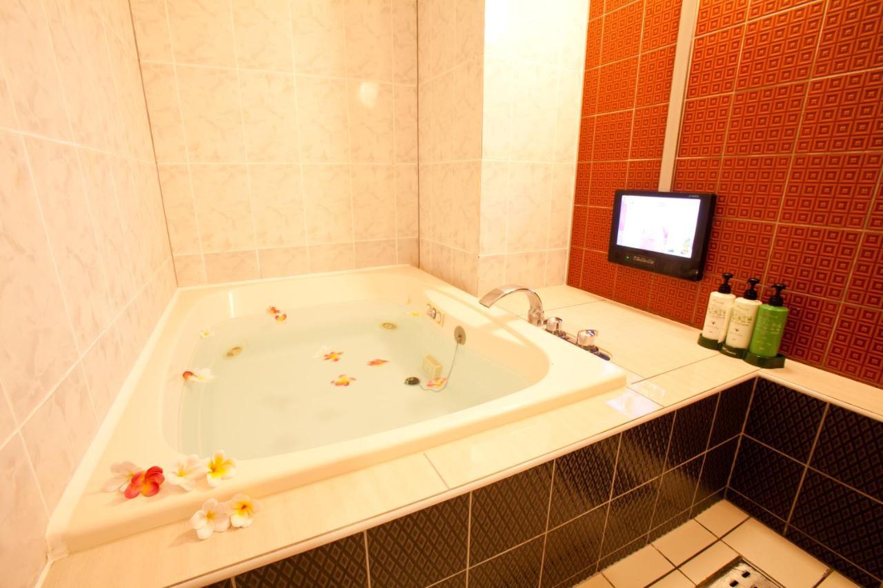 Hotel Luna (Adults Only) Tokio Exterior foto