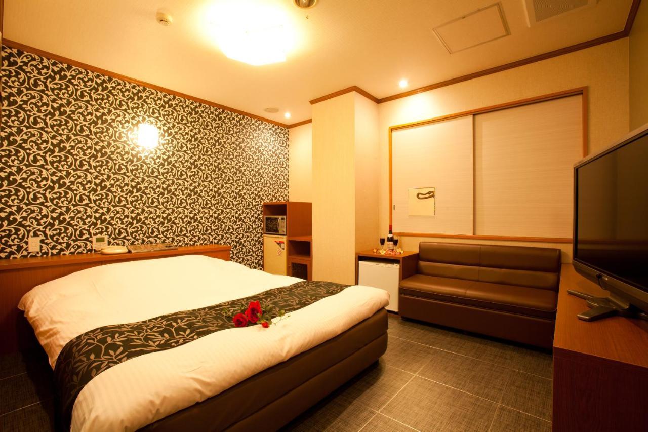 Hotel Luna (Adults Only) Tokio Exterior foto