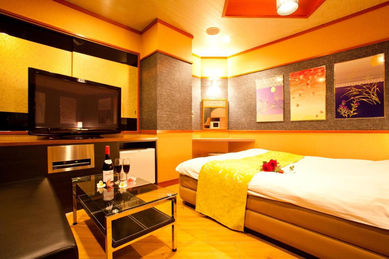 Hotel Luna (Adults Only) Tokio Exterior foto