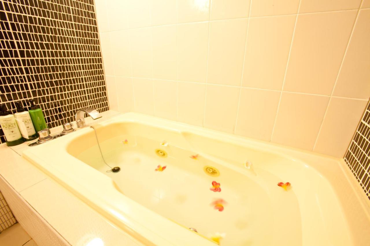 Hotel Luna (Adults Only) Tokio Exterior foto